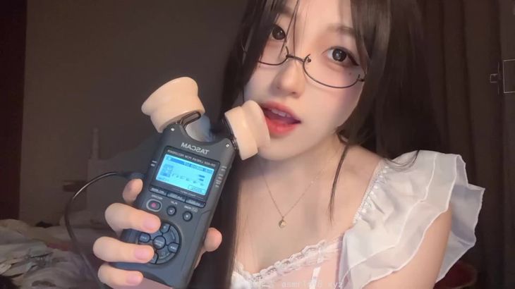 璐璐哄睡屋帮女郎ASMR减压视频在线播放