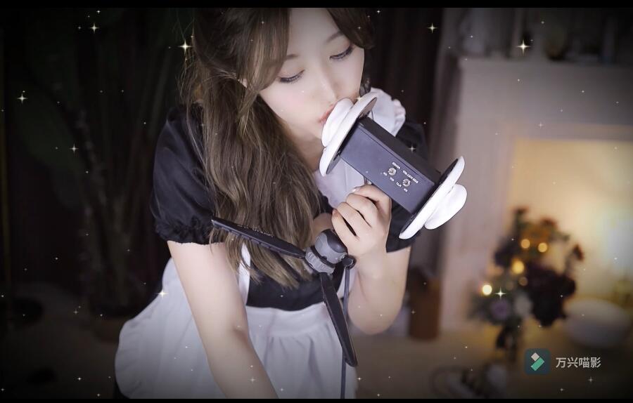 大伊伊ASMR 小女仆服侍主人睡觉