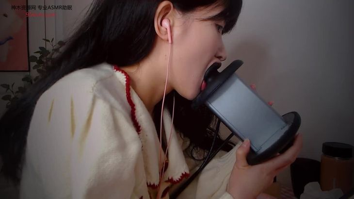 芝麻对辣ASMR在线播放：口腔音与采耳助眠视频体验