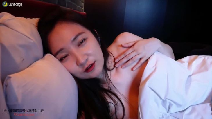 EUNSONGS ASMR在线视频：沉浸式助眠体验与放松触发音
