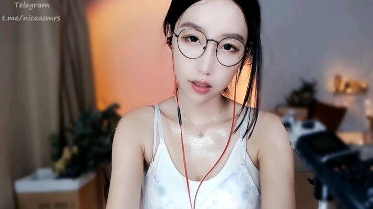 酥酥学姐ASMR钞票枪视频在线播放 - 沉浸式专业听觉体验