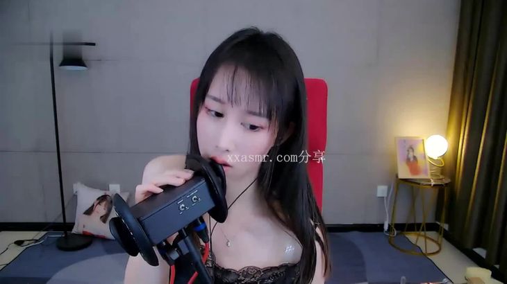 阿稀稀大魔王足控史莱姆摇水瓶弹舌口腔音在线播放