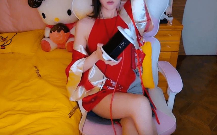 红嫁衣剧场 郑美思/沐醒醒 火箭视频