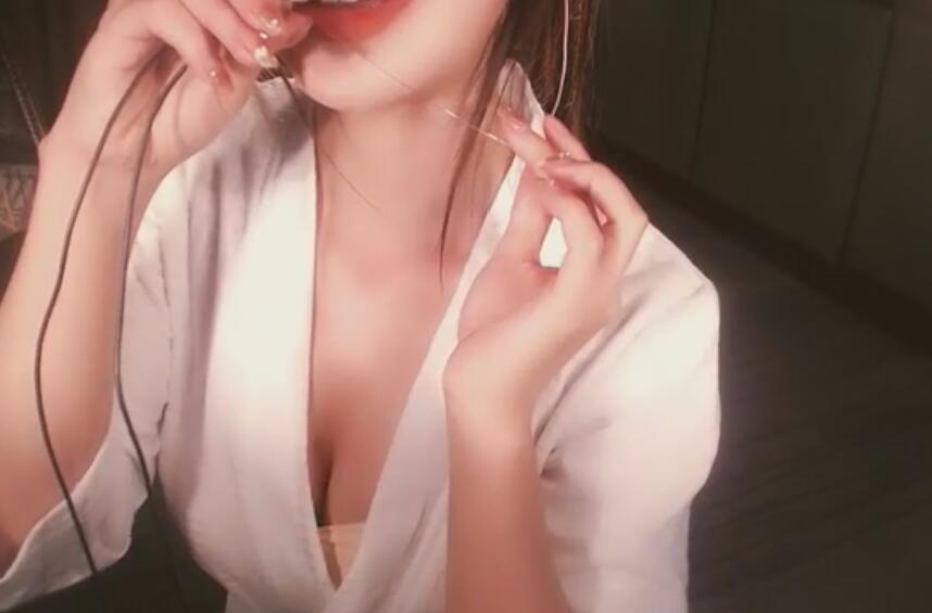 虎牙深情默指导 ASMR 依然是渣画质