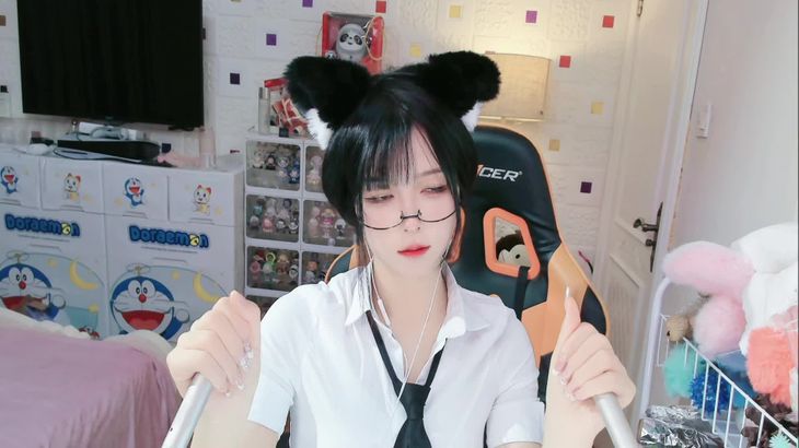 娜娜Sweet ASMR视频在线播放：温柔耳语助眠与角色扮演体验