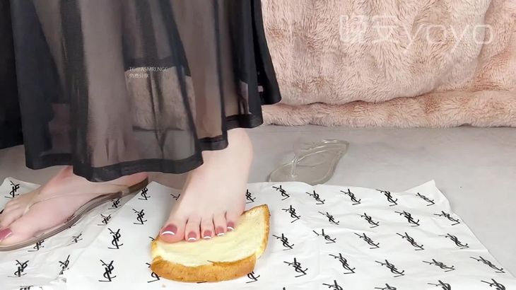 晚安yoyo口腔音舔耳助眠视频在线播放