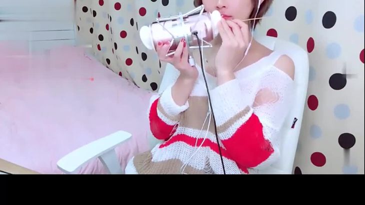 菇菇ASMR在线视频:沉浸式掏耳朵体验,助眠解压首选