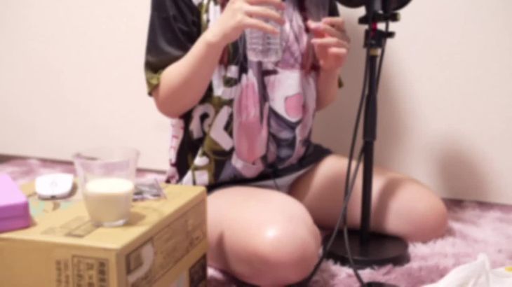 rizunya ASMR视频在线播放：甜美助眠の饮酒杂谈今夜无礼讲