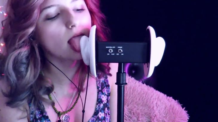 Aftyn Rose ASMR视频在线播放 | 立体麦克风口腔音与角色扮演助眠体验